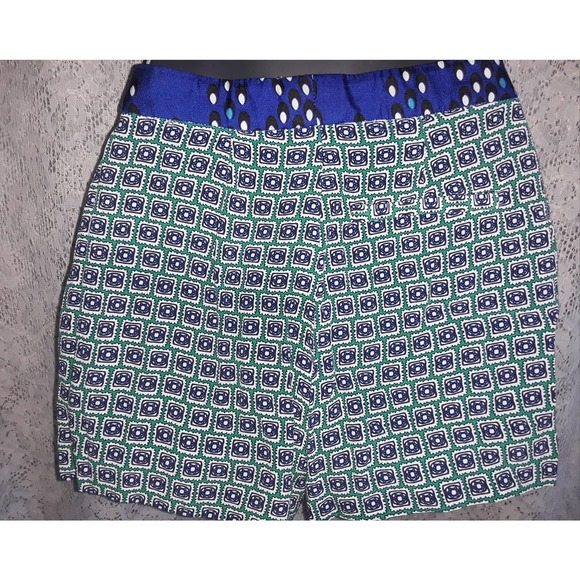 Diane von Furstenberg JERRI Bold Print Dressy Silk Short Shorts P - Picture 7 of 7